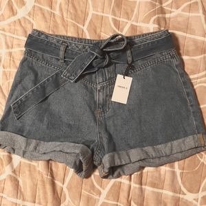 Forever 21 Denim Tie Waist Shorts Size 28